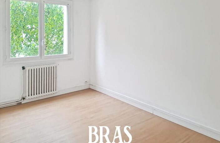 BD PIERRE DE COUBERTIN, T4 de 65,82 m² — photo 5