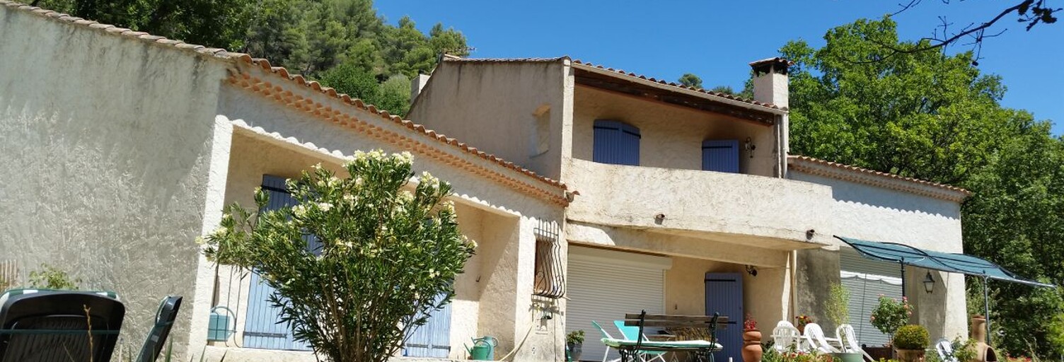 Maison 5 Pièces 148 m² à louer à Gréoux-les-Bains (04800)