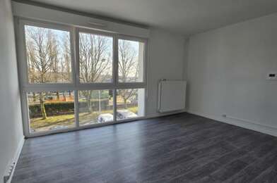 Appartement 5 pièces 455 €
