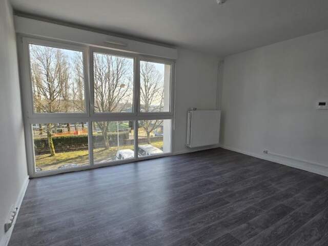 Location - Appartement T5 - 73m2 - Saint-Avold — photo du bien