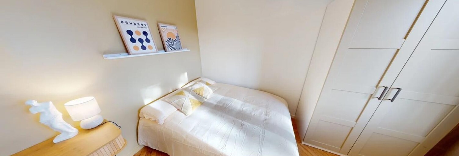 Appartement 1 Pièce 15 m² à louer à Bron (69500)