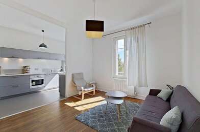 Appartement 3 pièces 1090 €