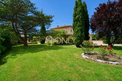 Maison 5 pièces 749000 €