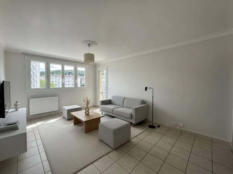 F3, 2 chambres +box et cave Centre ville — photo 1