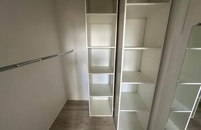 F3, 2 chambres +box et cave Centre ville — photo 5