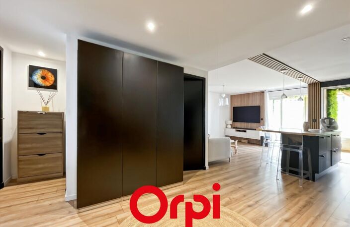 Appartement À Vendre — photo 2