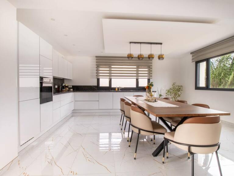 Maison Contemporaine 220 m² 5 Chambres — photo 1
