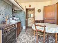Maison familiale pleine de charme – 157 m² – 5 chambres – Jardin, garage et fort potentiel — photo 4