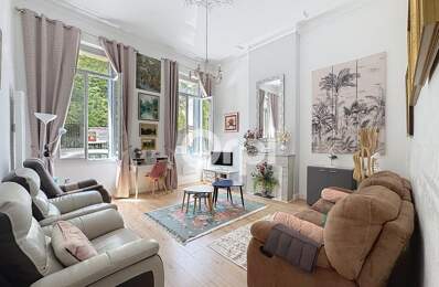 MAGNIFIQUE APPARTEMENT TYPE 4 INTÉGRALEMENT RÉNOVÉ EN SOUPLEX - 128 M2 LOI CARREZ - AVEC TERRASSE  DANS VÉRITABLE IMMEUBLE HAUSSMANNIEN EN HYPERCENTRE — photo du bien