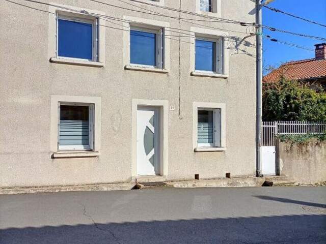 Belle petite maison à Valprivas 70 m² deux chambres et jardin 92 000 — photo du bien
