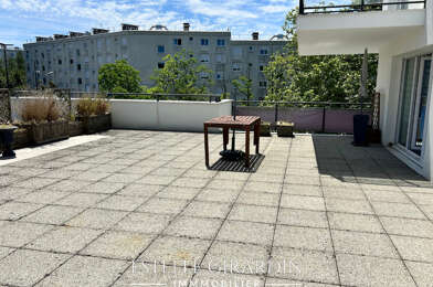 Appartement 3 pièces 230000 €
