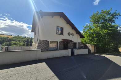 Maison 11 pièces 215000 €
