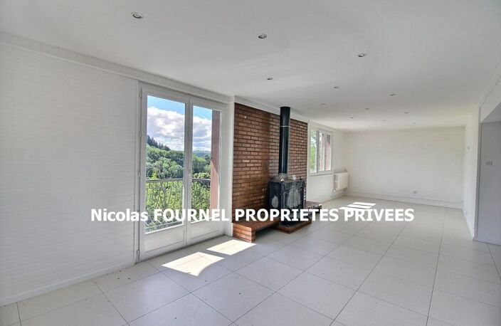 Maison Le Chambon Feugerolles 11 pièce(s) 231.86 m2 — photo 4