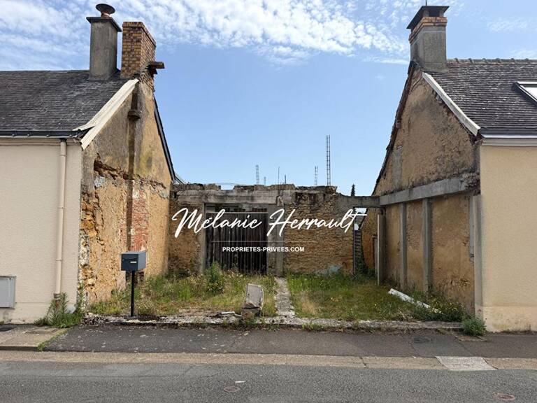 Terrain à bâtir avec murs de bâti  - Centre-Bourg Changé (72) — photo 1