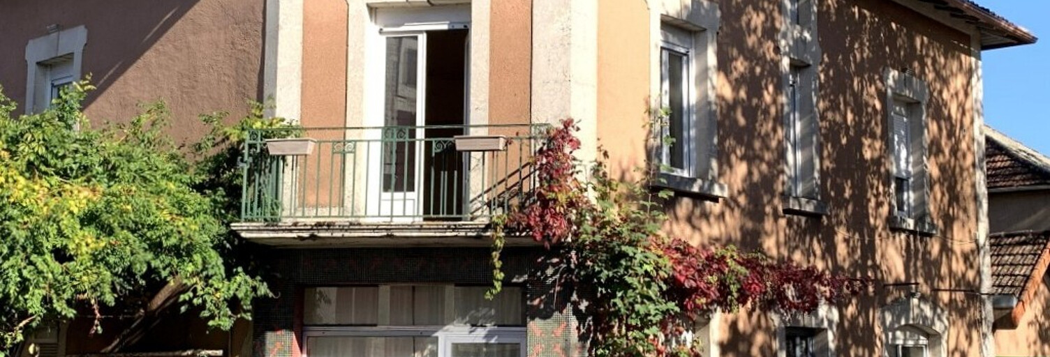 Maison 8 Pièces 237 m² à vendre à Sauzet (46140)