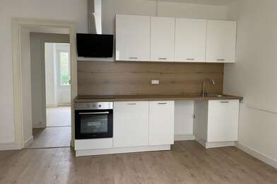 Appartement 3 pièces 148400 €