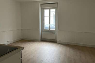 Appartement 3 pièces 148400 €