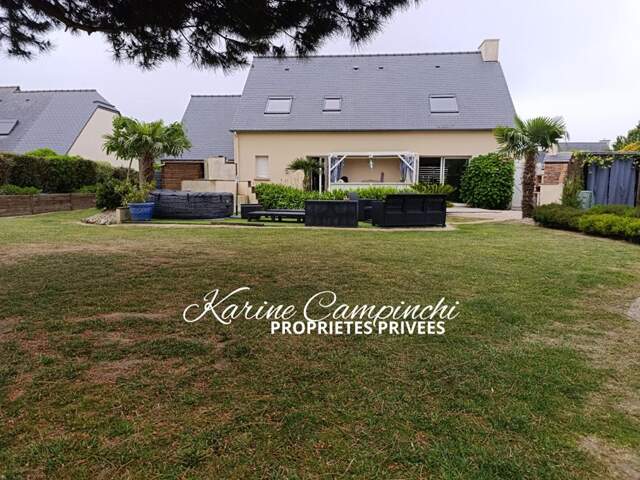 Maison familiale récente avec jardin clos, garage et plage à 10 minutes à pied — photo du bien