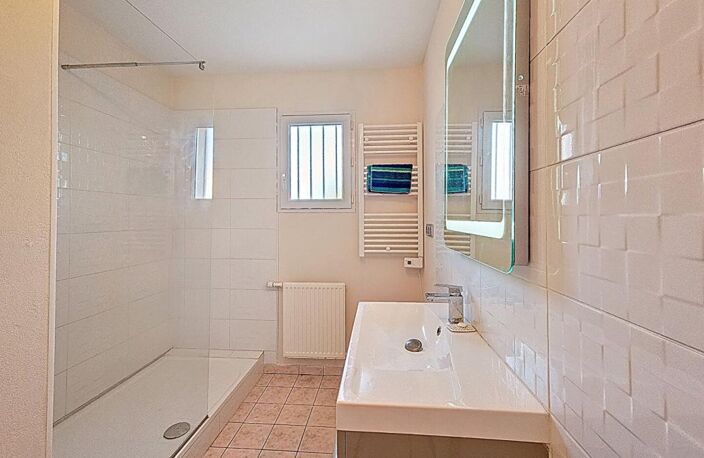 Maison Alencon 7 pièce(s) 140 m2 — photo 3