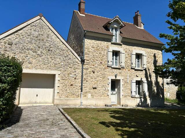 CHARMANTE MAISON EN PIERRES COMPLETEMENT RENOVEE ! — photo du bien
