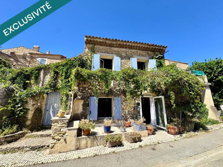 Maison de village avec petite terrasse — photo 1