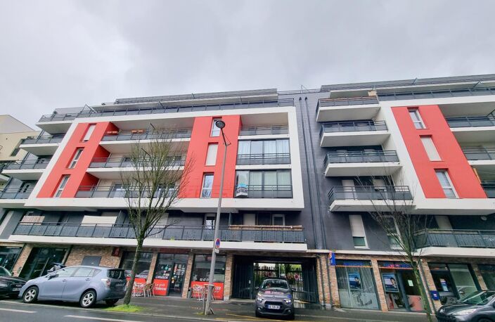 Location appartement 2 pièces 36 m² à Tours (37100) — photo 4