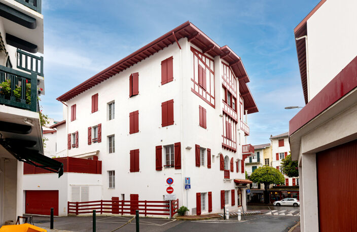 T3 de caractère avec cour privative en centre-ville — photo 3