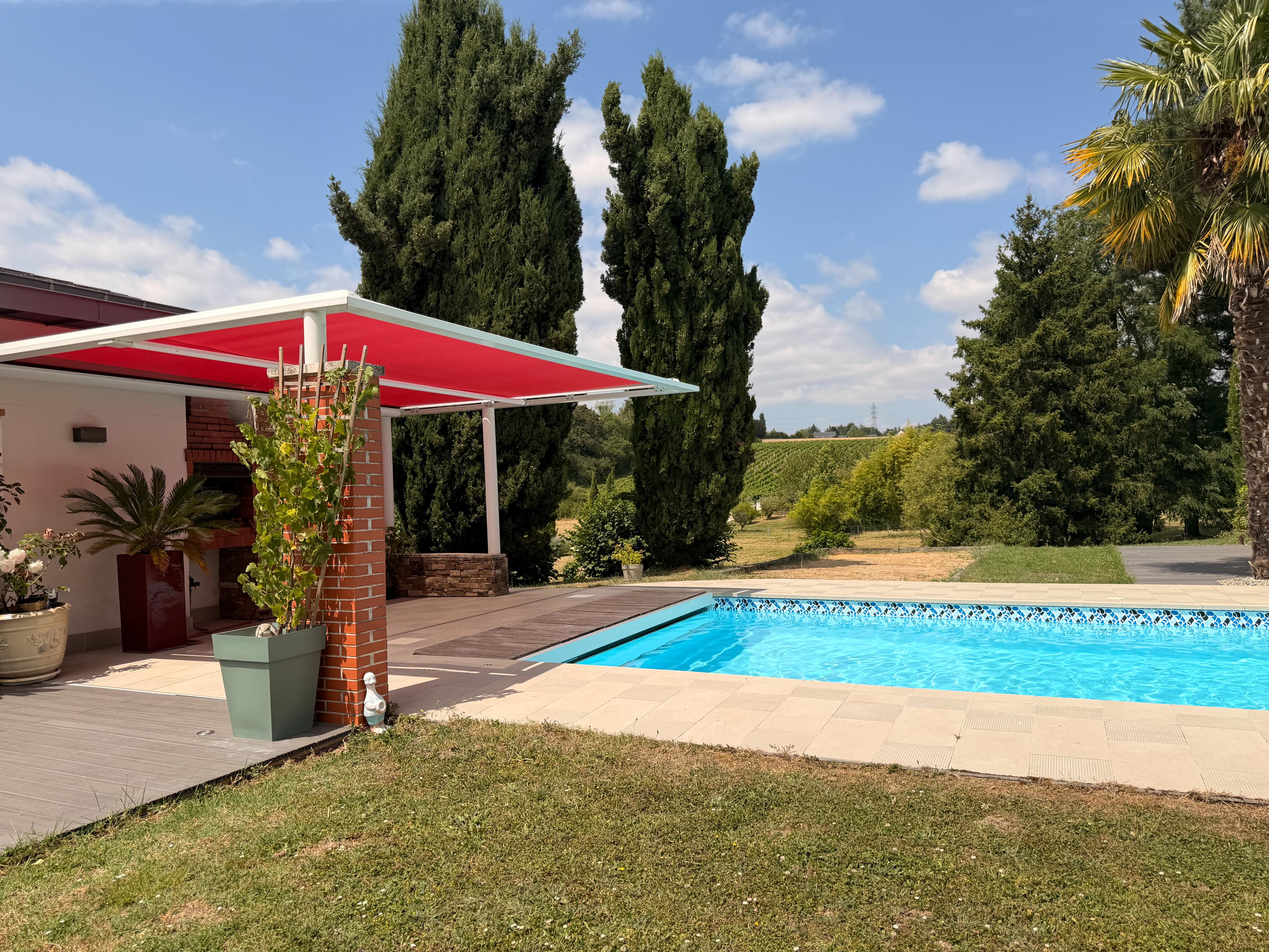 FONDETTES PROPRIETE VUE PANORAMIQUE SUR LES VIGNES – L’ESPRIT DE TOSCANE EN TOURAINE