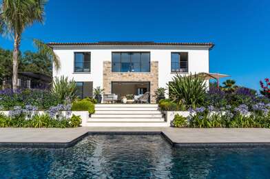 Maison  580000 €