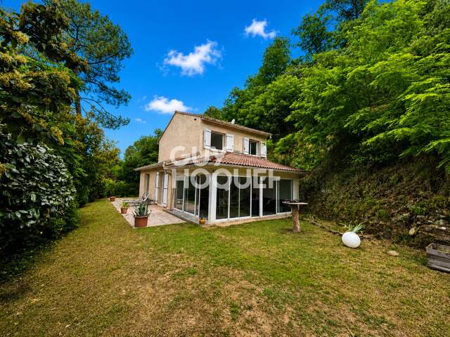 maison — photo du bien