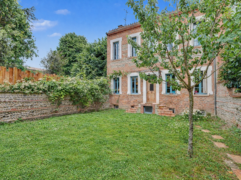 Quartier Busca ensemble immobilier de 2 biens avec jardin et — photo 1