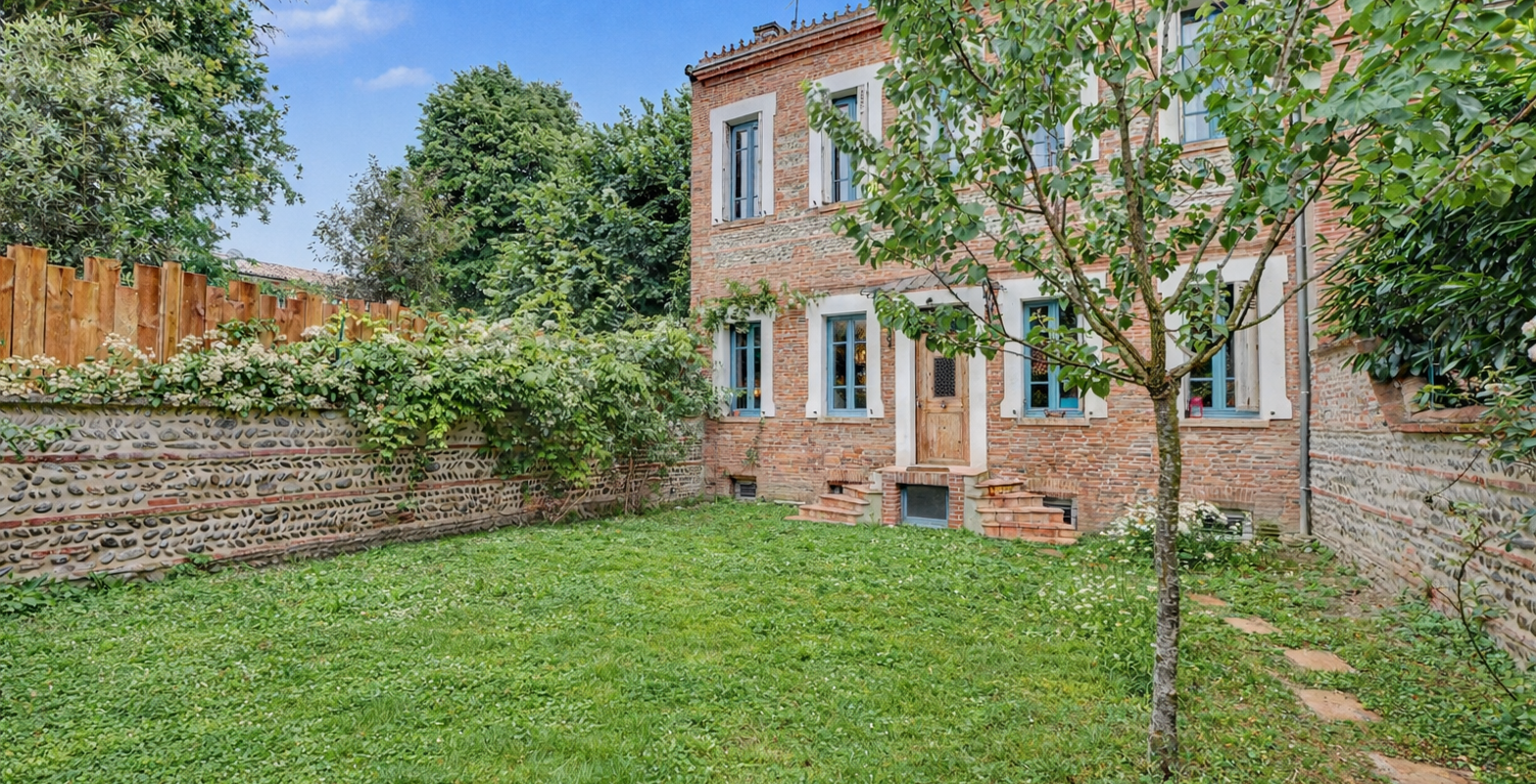 Quartier Busca ensemble immobilier de 2 biens avec jardin et — photo 1