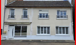 Maison 11 Pièces 237 m² à vendre à Le Mayet-de-Montagne (03250)