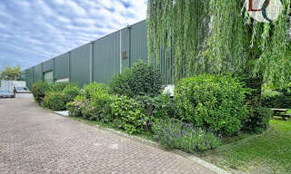 Commerce  1800 m² à vendre à Senlis (60300)
