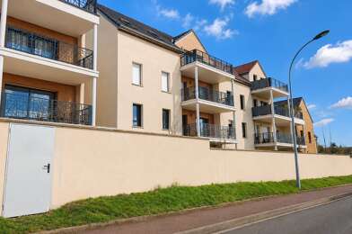 Appartement 3 pièces 927 €