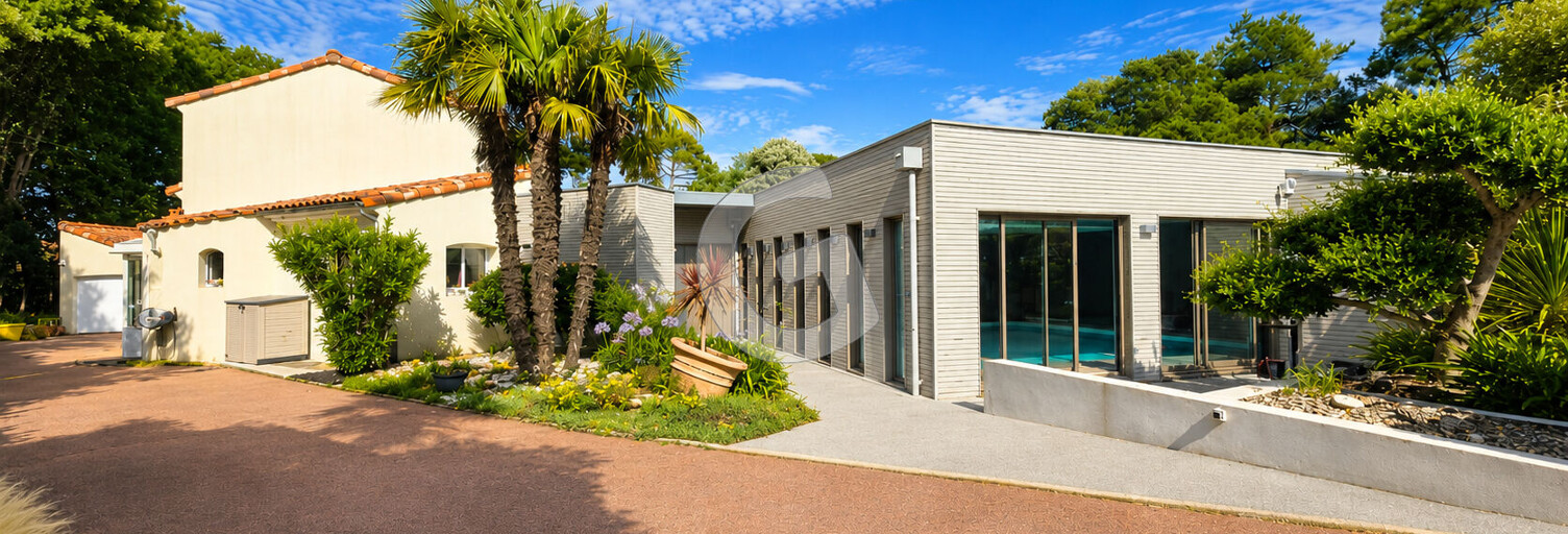 Maison 7 Pièces 380 m² à vendre à Jard-sur-Mer (85520)