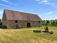 En exclusivité , ancien corps de ferme à rénover — photo 2