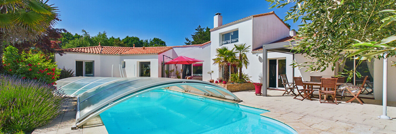 Maison 8 Pièces 204 m² à vendre à Mouilleron-le-Captif (85000)