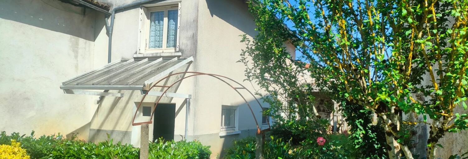 Maison 4 Pièces  m² à vendre à Champagnac-la-Rivière (87150)