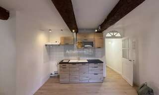 Appartement   m² à louer à Apt (84400)