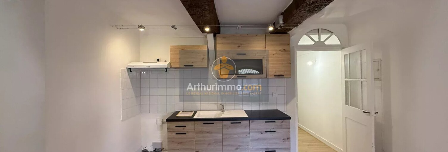 Appartement   m² à louer à Apt (84400)