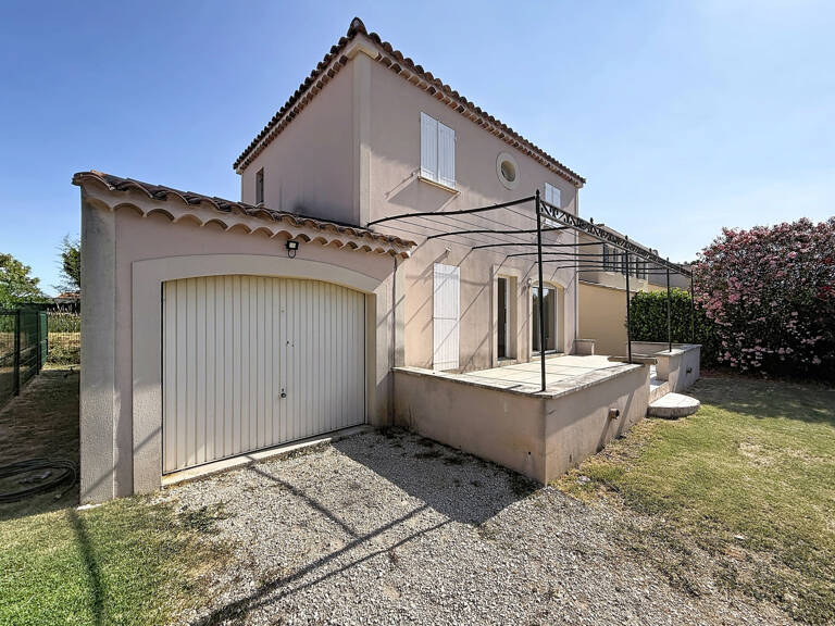 Belle villa avec garage et jardin — photo 1