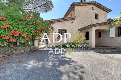 Maison 4 pièces 2400 €