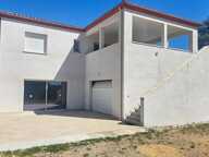 Maison de 2020 - DPE A - 107 m² habitables et jusqu'à 160 m² supplémentaires aménageables — photo 3