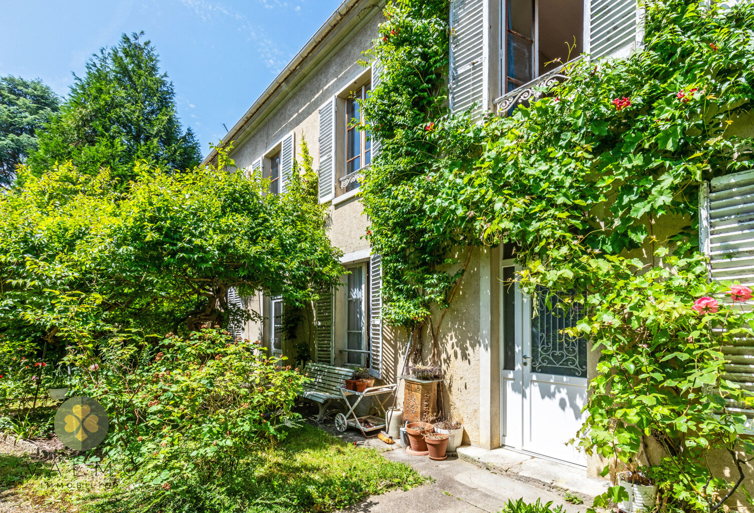 DEPT Yvelines (78) Thoiry centre Maison bourgeoise 170M2 ter — photo 1