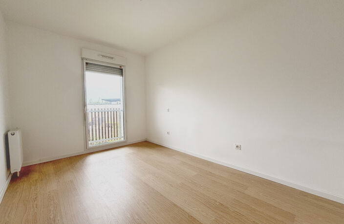 APPARTEMENT - TYPE 2 - 40 M2 - BALCON - PARKING — photo 5