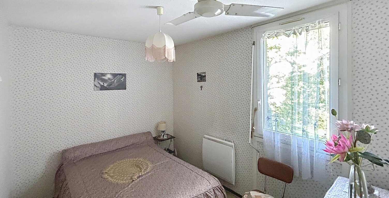 T4 avec balcon et parking à Talence — photo 1