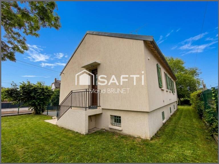 Au cœur de Bréval, maison 3 chambres, possible 5, sous-sol total — photo 1