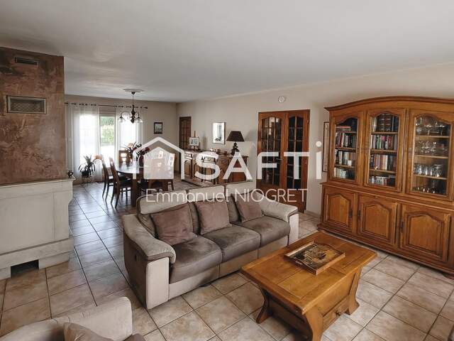 Superbe maison T6, 4 ch, 137 m² avec terrain, 2 garages — photo du bien