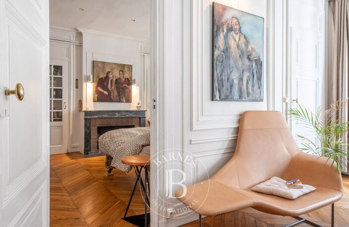 Lyon 1er – Rue de la Martinière – Appartement de caractère de 120 m² avec cave et grenier — photo 5